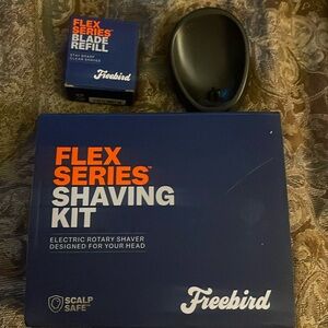 FREEBIRD FLEX SERIES SHAVING KIT AND CHARGING DOCK